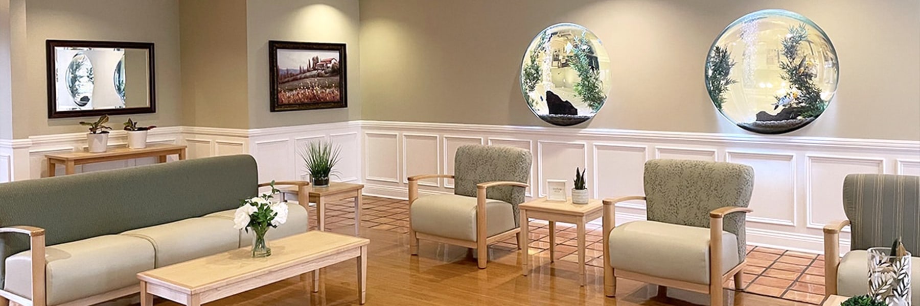 apache junction healthcare center lobby with wood floors and comfortable chairs